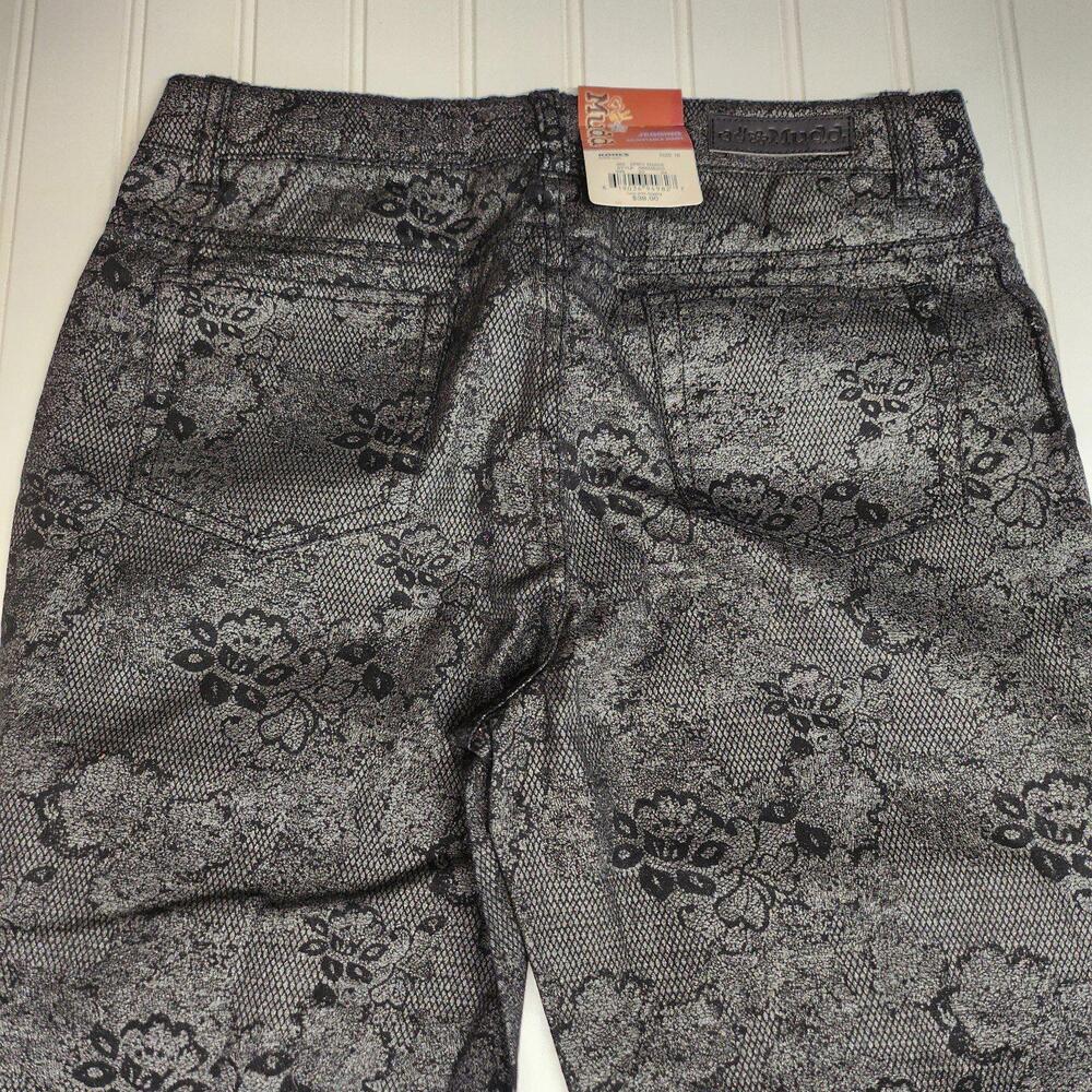 Mudd Women's Black and Gray Lace Print Skinny Jeans NWT Size 16